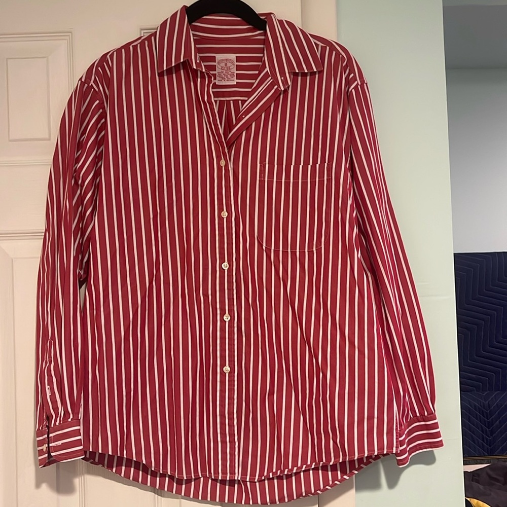 Vintage womens Brooks Brothers red and white striped button down size 8
